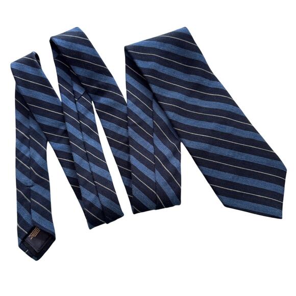 Brooks Brothers wool/silk power stripe tie blue navy white 3.25”w - Picture 3 of 6